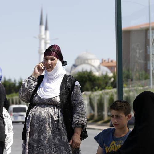 Europe Refugee Crisis: Arrivals Rise In Greece Amid Deteriorating Camp Conditions