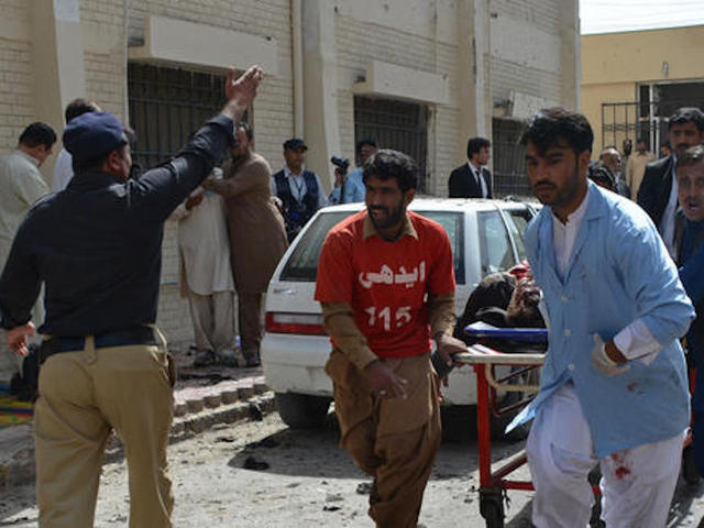 Suicide bombing at Pakistani hospital in Quetta kills 67