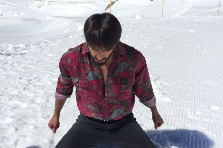 Watch Ranveer Singh Recreates SRK's Popular Track From Darr