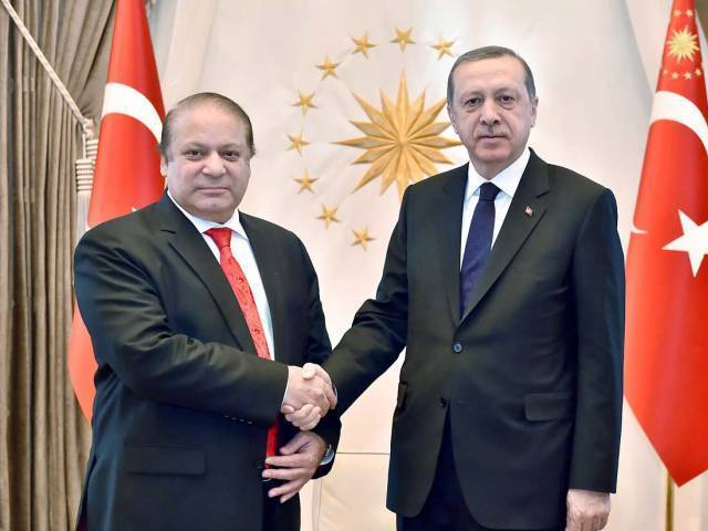 Recep Tayyip Erdogan meets Prime Minister Nawaz Sharif