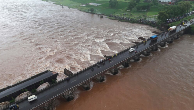 Bridge collapses on Mumbai-Goa highway, casualties feared