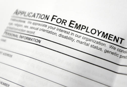 Michigan jobless rate dips to 4.5%, lowest since '01