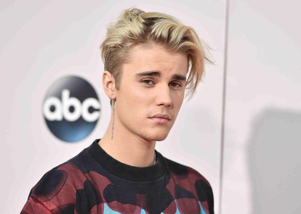 Justin Bieber deletes Instagram after fans and ex-girlfriend row