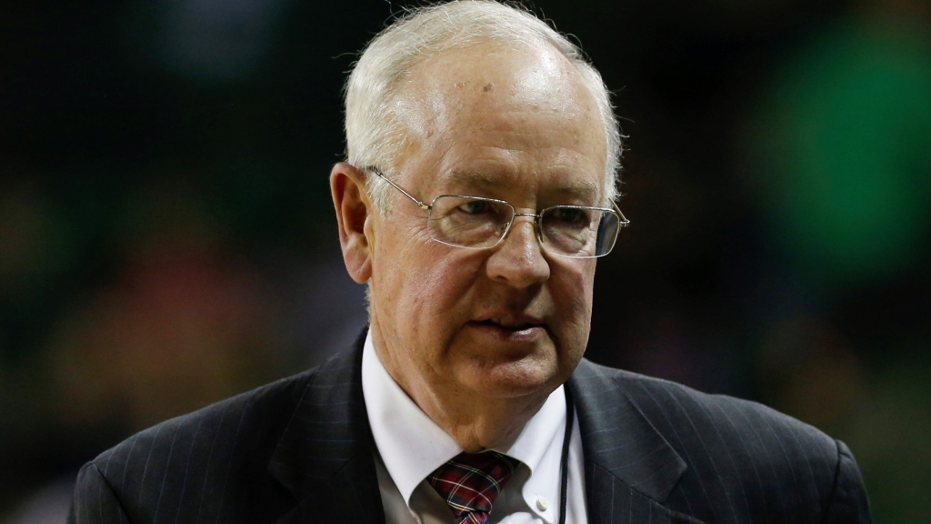 Former Baylor president Ken Starr resigns as professor