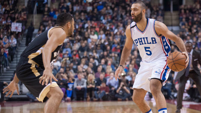 Kendall Marshall with the Sixers