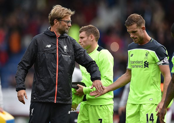 BURNLEY ENGLAND- AUGUST 20  Jurgen Klopp manager of Liverpool shows his appreciation to Jordan Henderson at the end of the Premier League match between Burnley and Liverpool at Turf Moor