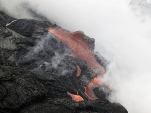 Kilauea Volcano's Eruptions Grow Larger