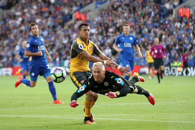 Leicester goalkeeper Kasper Schmeichel helped the Foxes to a 0-0 draw with Arsenal