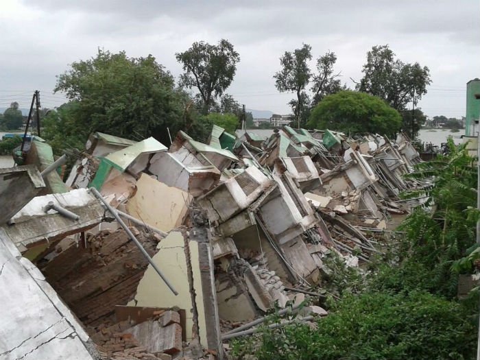 Madhya Pradesh Seven Killed In House Collapse