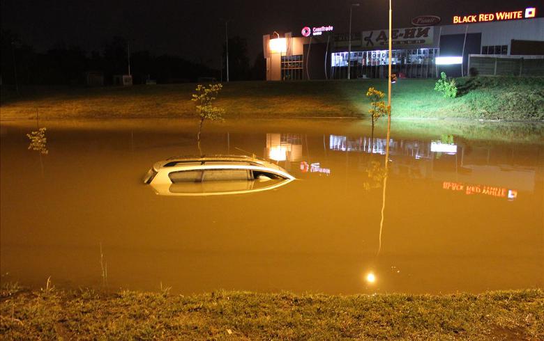 Macedonia holds day of mourning after storm claims 21 lives