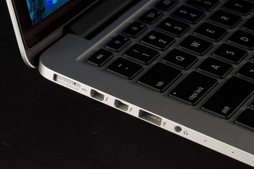 MacBook Pro 2016 Updates Release Date the Superfast USB 3.1 Gen2 with Thunderbolt 3 Support are they really