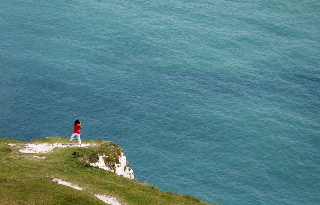 Briton dies after trying to swim the Channel