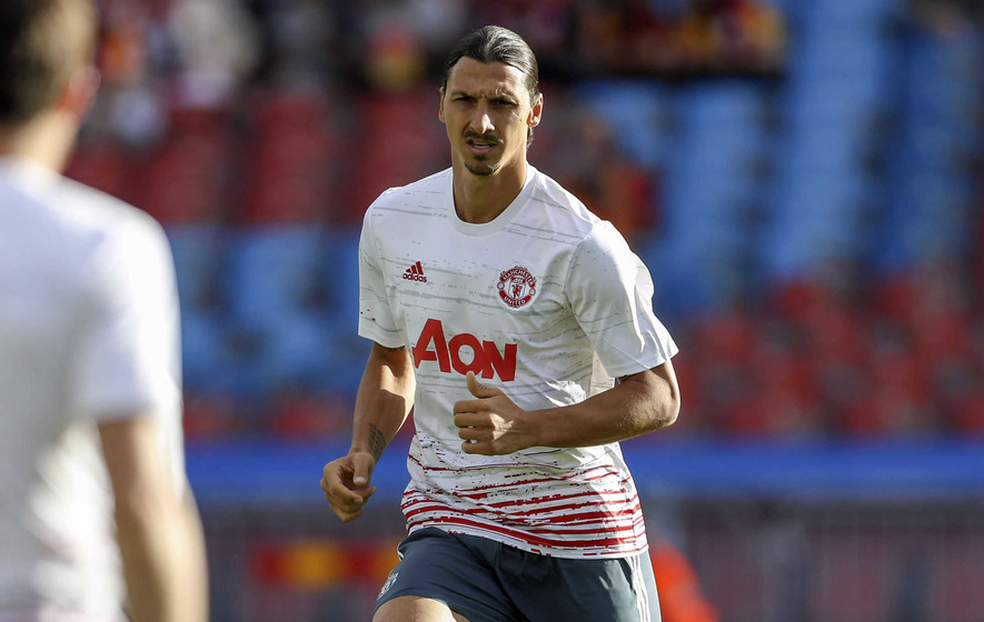 Zlatan Ibrahimovic takes three minutes to score debut goal