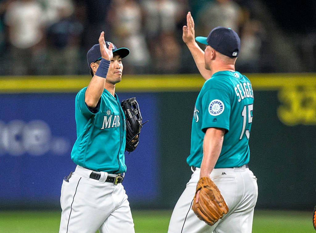 Mariners win 7th straight at home with a win over Brewers