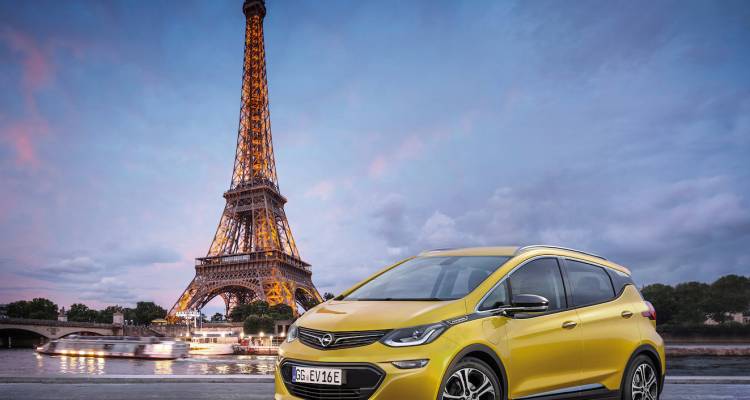 2017 Opel Ampera-e Heading to Paris, 150 KM/H Top Speed