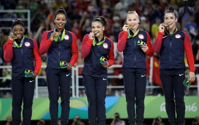 Gabby Douglas hospitalized and must skip VMAs