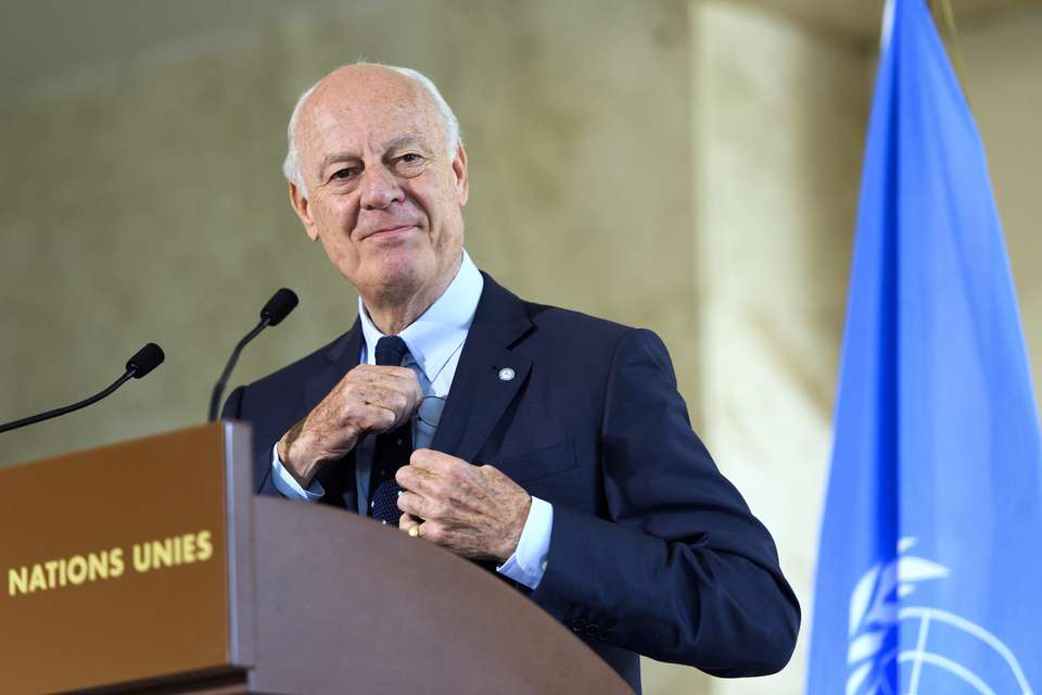 UN Syria envoy tells Russia Leave Aleppo corridors 'to us&#39