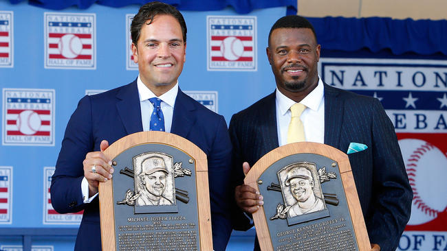 Mike Piazza thankful of Dodgers in emotional Hall of Fame speech