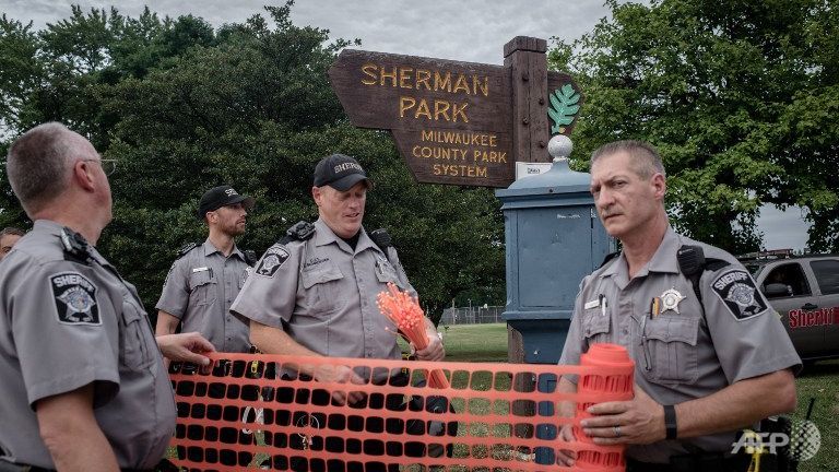 Communist group members go to Milwaukee to help 'revolution'