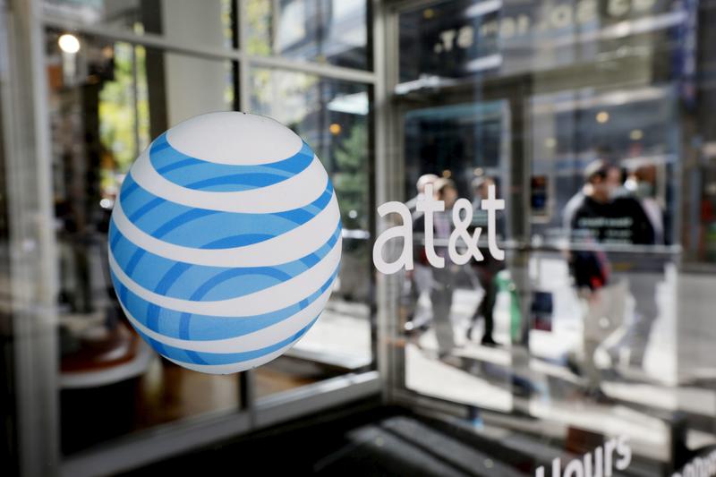 AT&T's New Plan Gives iPhone And Android Customers More Wireless Data, No More Overage Charges