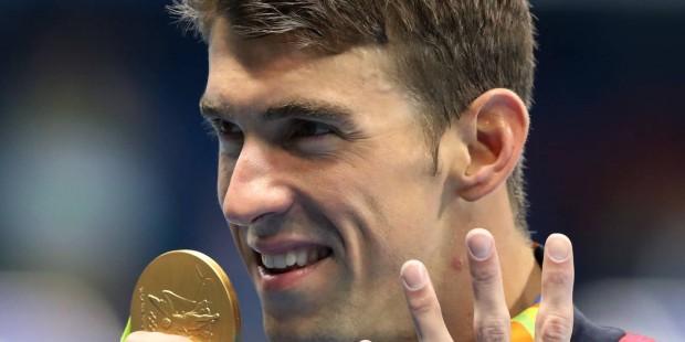 Phelps, Ledecky chase history in Olympic pool