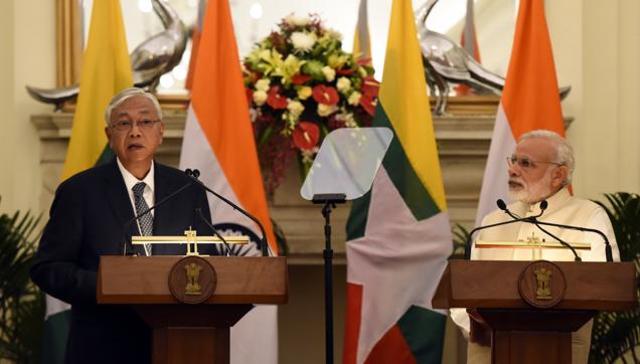 Myanmar’s President U Htin Kyaw and Prime Minister Narendra Modi address a press conference in New Delhi