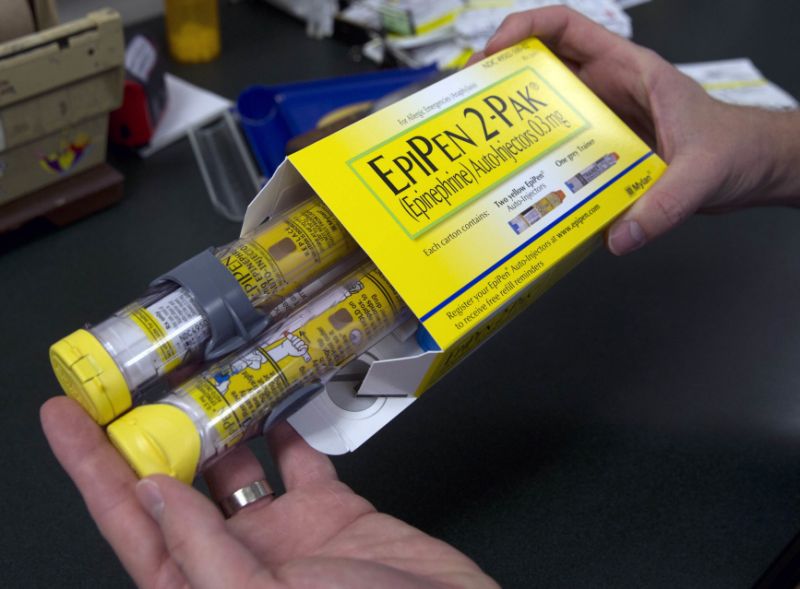 Mylan launching cheaper generic version of EpiPen