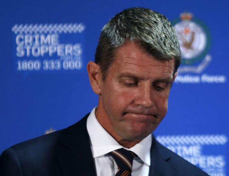 NSW premier Mike Baird fractured vertebrae