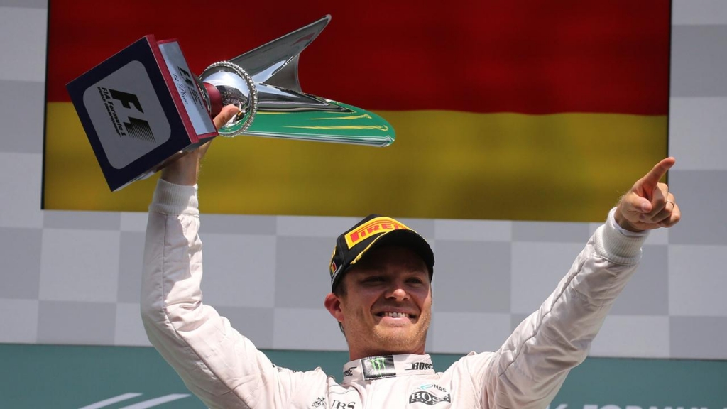 Nico Rosberg has won an incident-packed Belgian Grand Prix by steering clear of the chaos