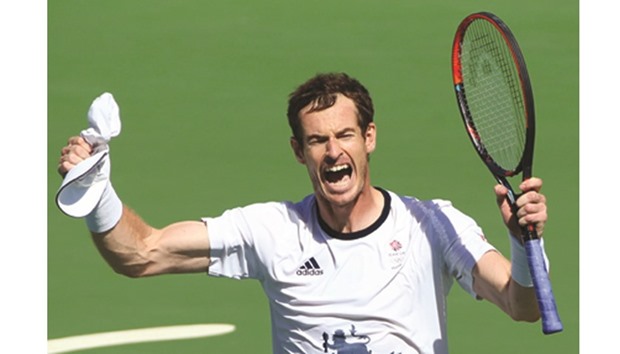 Britain's Murray reaches Olympic tennis quarters