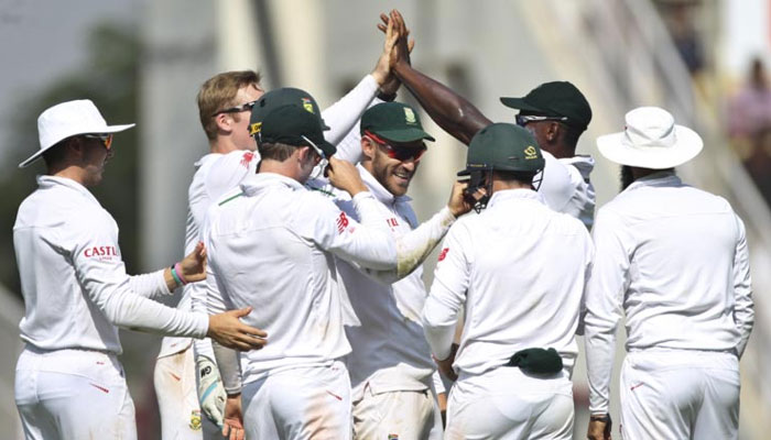 South Africa vs New Zealand — 1st Test Day 2 at Kingsmead Durban