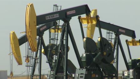 North Dakota Crude Oil Production Falls to More Than Two-Year Low