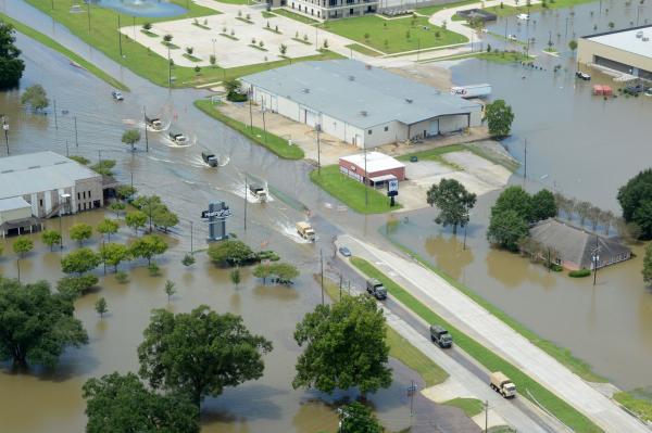 President Obama to visit Louisiana to survey damage