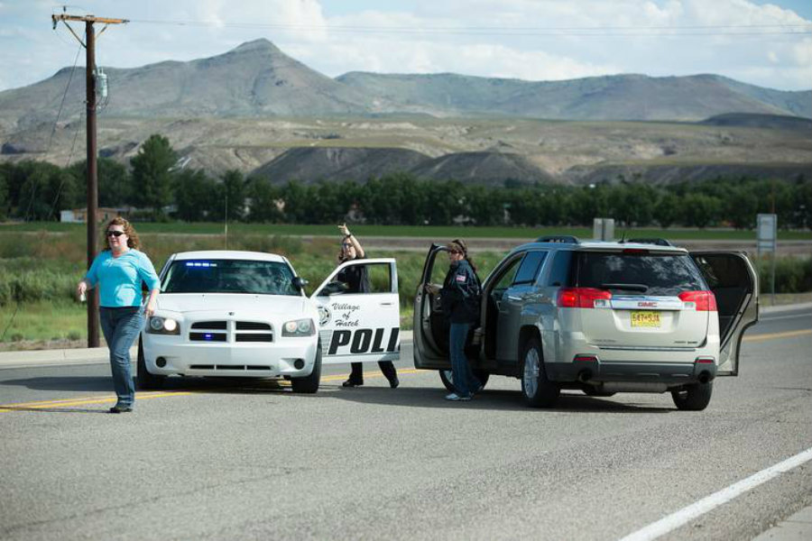 Once authorities spotted the Cruze they pursued it eventually blocking their way what led the suspect crash the vehicle into a pile of wood. The suspect surrender and authorities noticed he had a gunshot wound in the legs. Image Credit WSJ