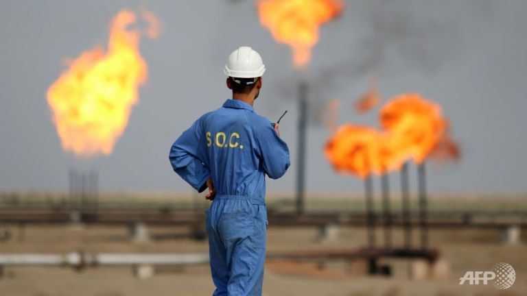 Crude Oil Prices Fall Below $40