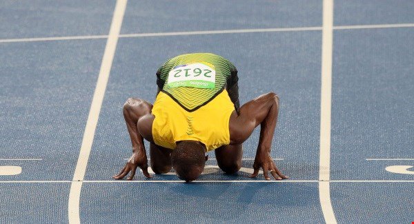 Andre De Grasse vs. Usain Bolt in Men's 200 Final