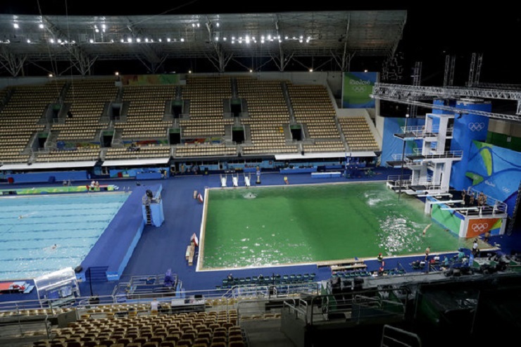 Green pool to be drained, refilled for synchronized swimming