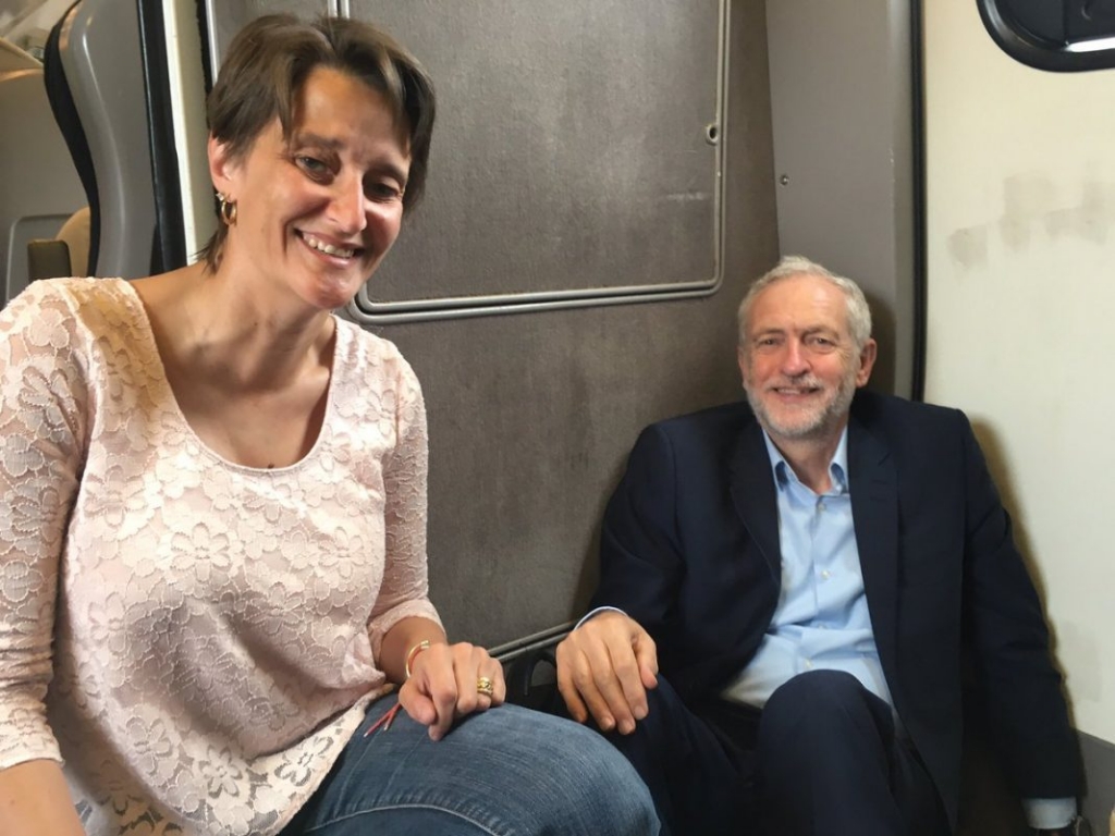 Corbyn sat on train floor as a stunt, says railway firm