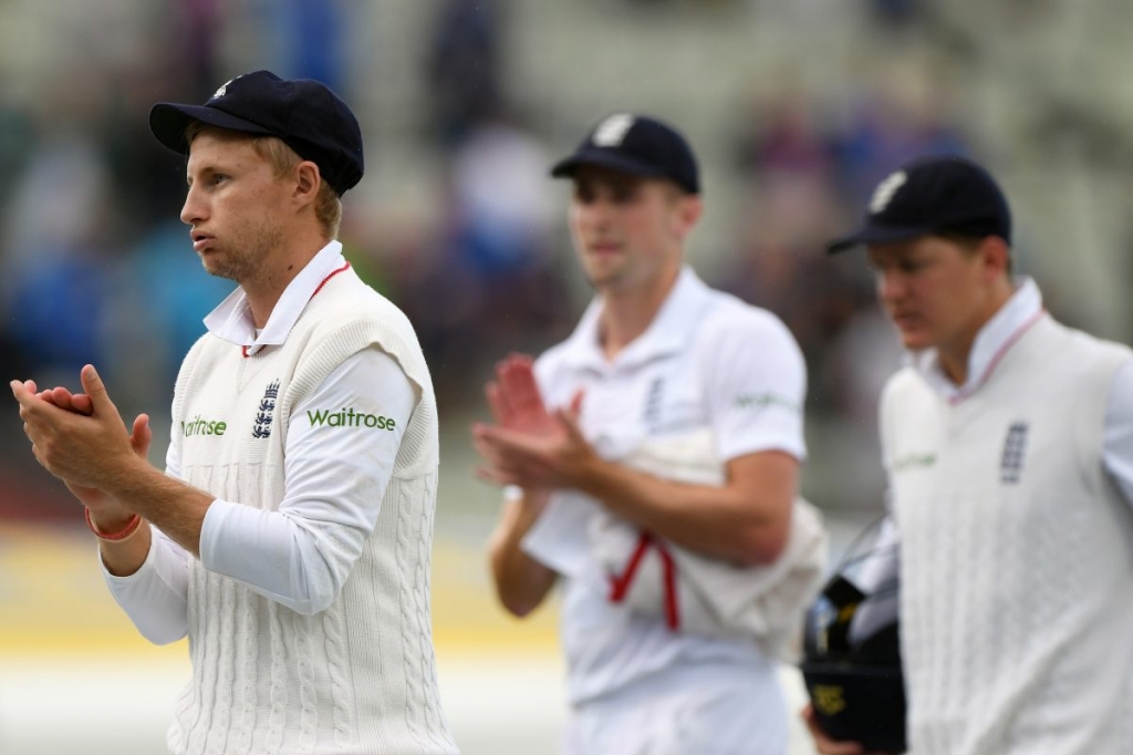 England put into bat after Pakistan win toss at Edgbaston