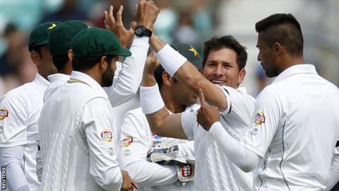 Pakistan beat England by 10 wickets at The Oval