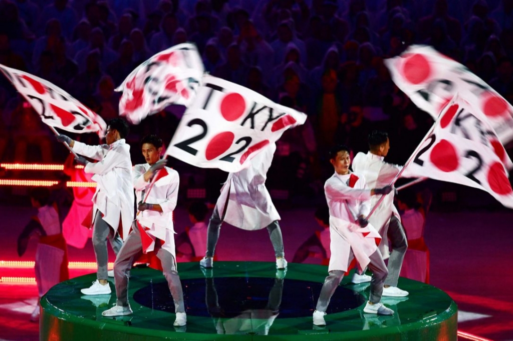 Dancers at the Tokyo 2020 presentation Sunday in Rio