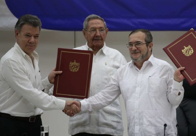 Colombia: Historic peace deal celebrated, but challenges lie ahead