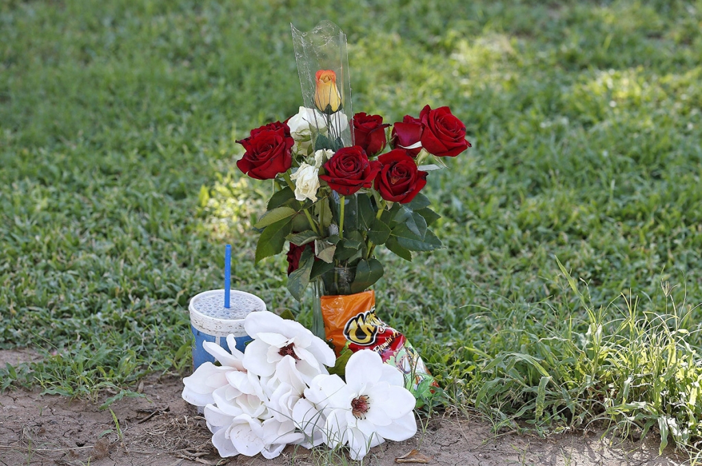 The grave site of Manuel'Manny Castro Garcia 19 at a cemetery Thursday