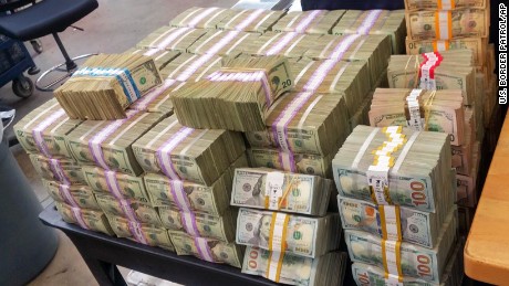 Feds seize $3 million from smuggling suspects