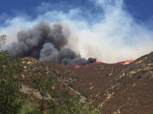 Blue Cut Fire: Fast-moving wildfire prompts evacuations near I-15 to Vegas