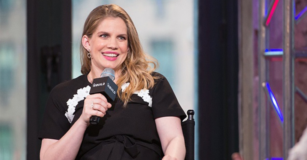 “Veep” star Anna Chlumsky’s family just got a little bigger