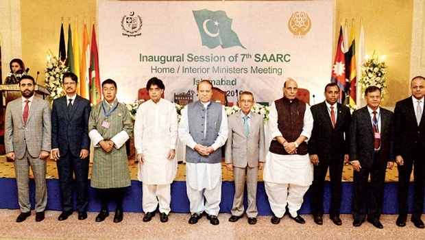 Pak PM Nawaz Sharif and Home Minister Rajnath Singh with SAARC delegates