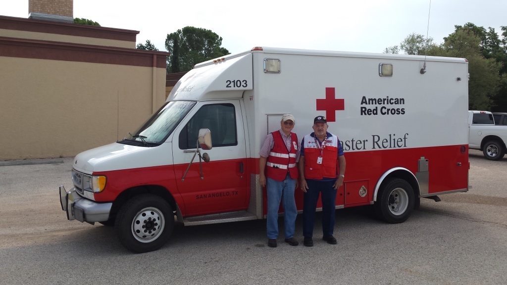 Red Cross volunteer heads to Louisiana to help flood victims