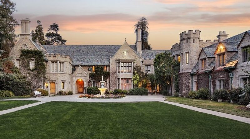 Playboy mansion sold but Hefner stays