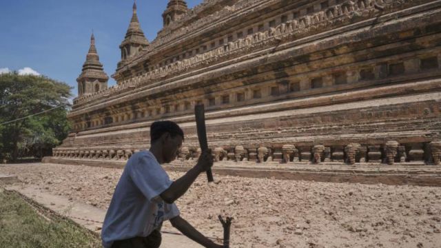 Powerful earthquake shakes central Myanmar